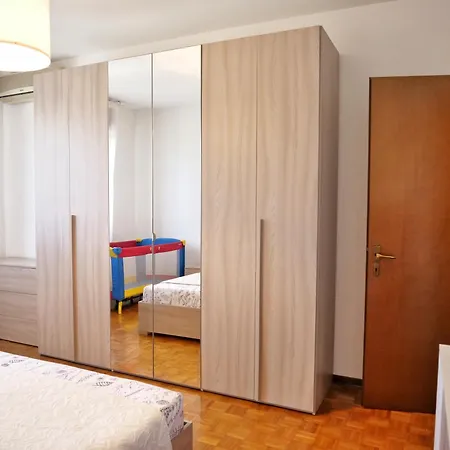 Giulietta-casa Con Giardino E Parcheggio Nyaraló *