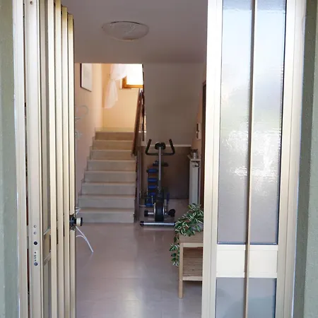 Giulietta-casa Con Giardino E Parcheggio Nyaraló