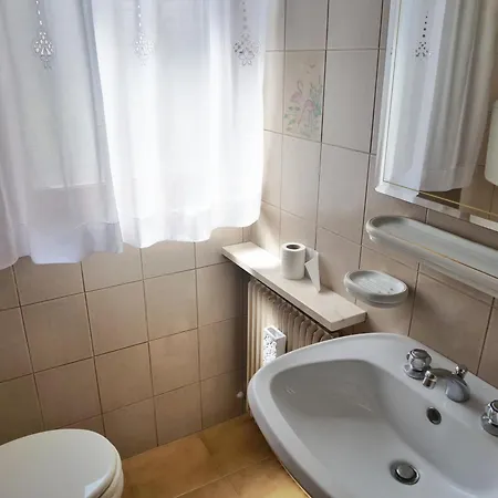 Nyaraló Giulietta-casa Con Giardino E Parcheggio Grado