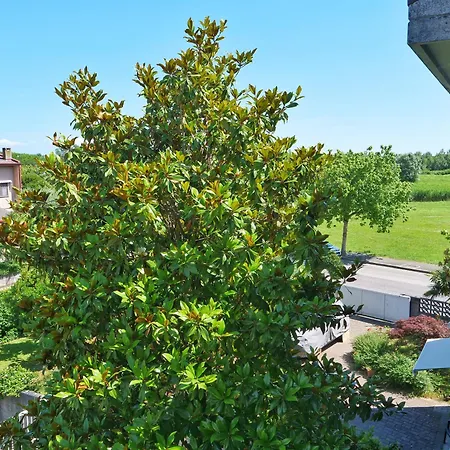 Ferienhaus Giulietta-casa Con Giardino E Parcheggio