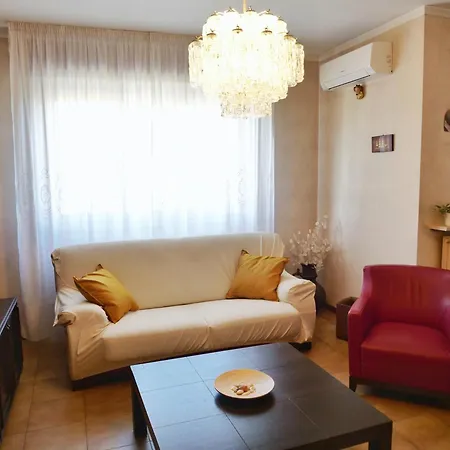 Holiday home Giulietta-casa Con Giardino E Parcheggio *