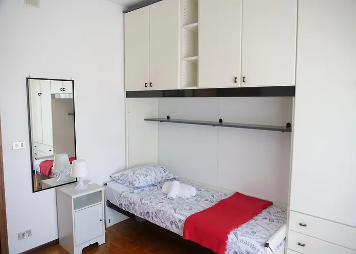 Ferienhaus Giulietta-casa Con Giardino E Parcheggio