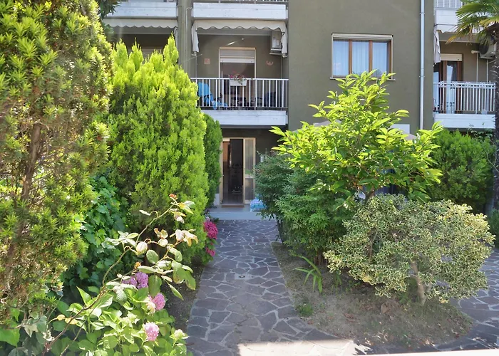 Giulietta-casa Con Giardino E Parcheggio Nyaraló Grado