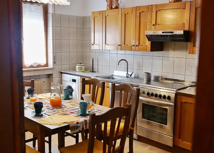 Ferienhaus Giulietta-casa Con Giardino E Parcheggio