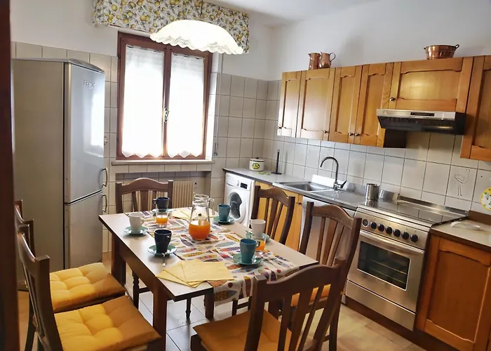 Giulietta-casa Con Giardino E Parcheggio Semesterbostad