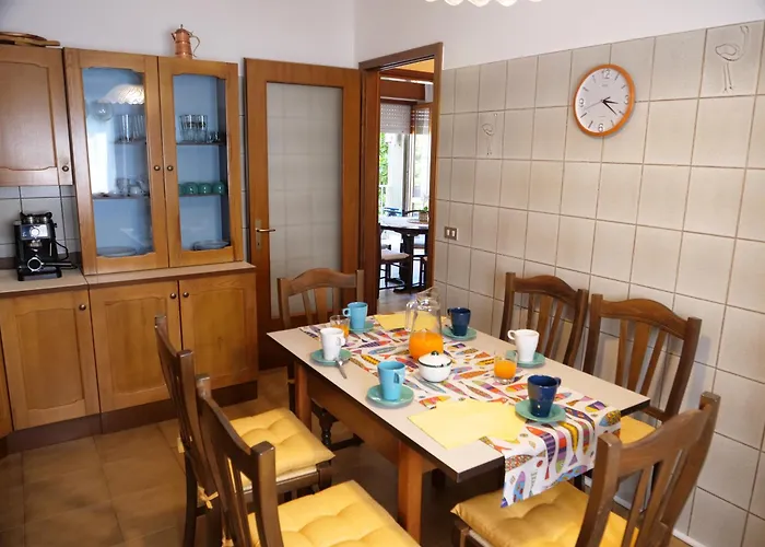 Nyaraló Giulietta-casa Con Giardino E Parcheggio Grado